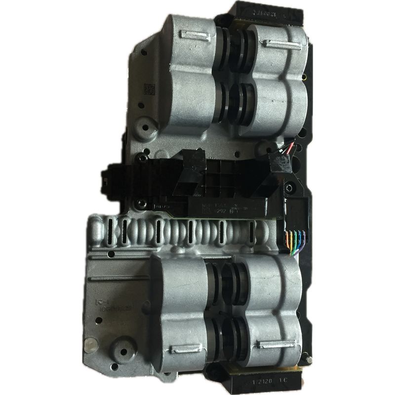 X7 PHEV DCT360 SAIC モーター 10539946 10539944 1.6T 1.8T 2.0T 性能のためのバルブボディ