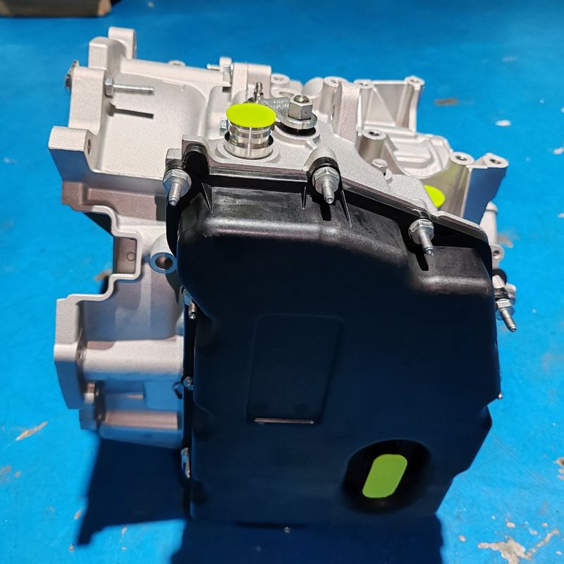 OE NO. HS7P-7000-GB 110KG 良好な状態 オート・シャシー 部品 6F35 2.5L 2WD 2X2  transm ーション組成ギアボックス