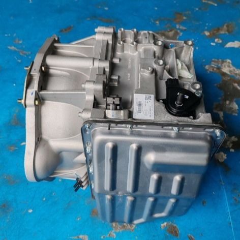 DS1575F6 M11 SWM X7 RAV4 G01 G05用の6速 1.5T 2WDトランスミッションギアボックス組成