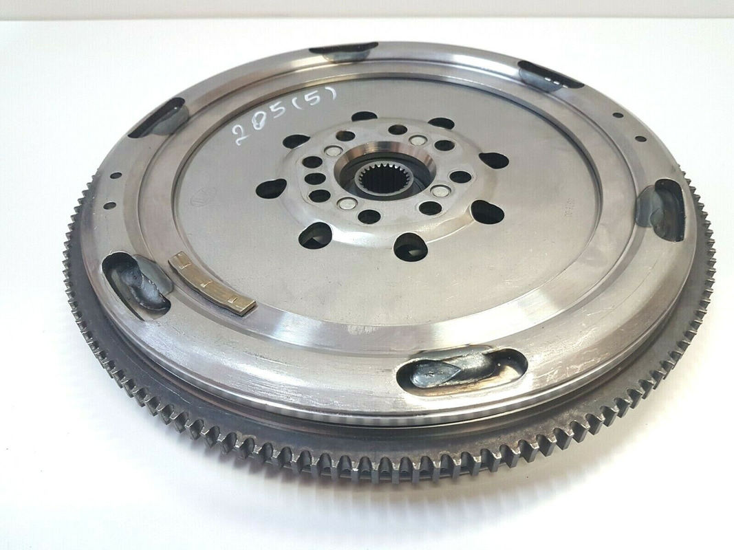新しいA282 A276 DCTトルションショック吸収器 双重マスのフライホイール A2820300200 A2760301303 A2740300000 メルセデス・ベンツ Sクラス S 400ハイブリッド