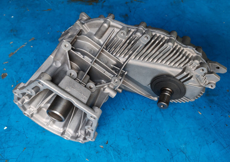 改造されたPORSCHE 2011-2018 CAYENNE 4.8L 958334101001用の9.8A PL72ATC 4.8Tトランスファーケース組